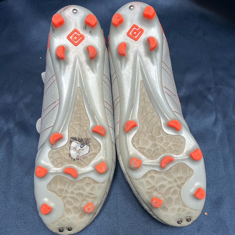 Dream Pairs Gray and Orange Men's Shoes - Picture 4 of 4
